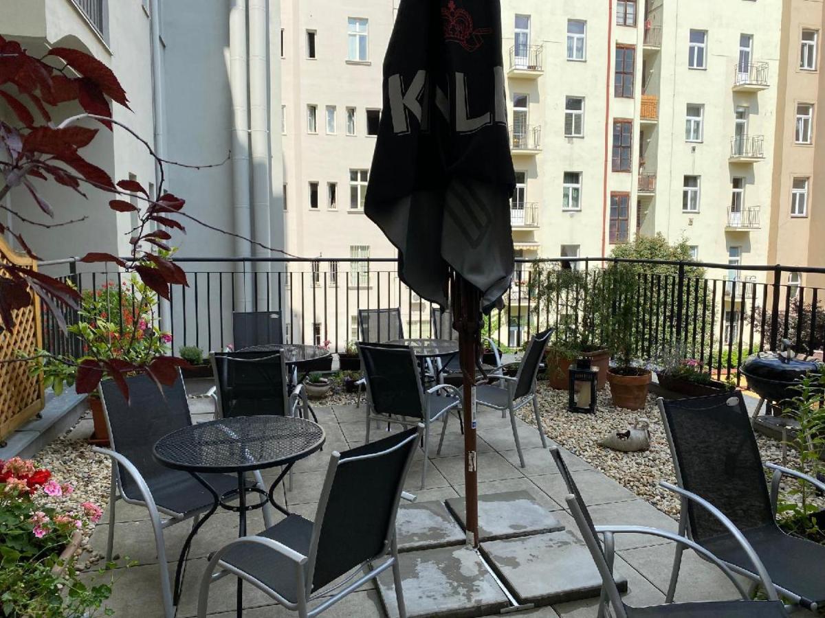 Apartments Cafe No.22 布拉格 外观 照片